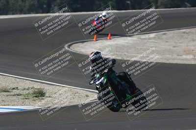 media/Nov-01-2025-TrackDaz (Sat) [[2b4d5192bc]]/C Group/1040pm (Turn 3)/